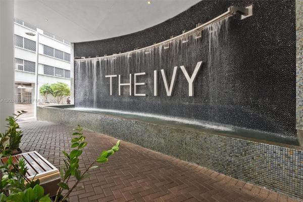 The Ivy At Riverfront, 90 SW 3rd St #3810, Miami, Florida 33130, image 1
