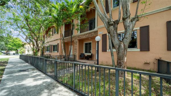 11276 SW 229th Ter, Unincorporated Dade County, Florida 33170, image 2