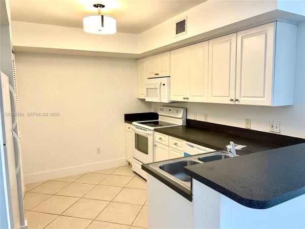 La Via, 150 NW 96th Ave #9207, Pembroke Pines, Florida 33024, image 1