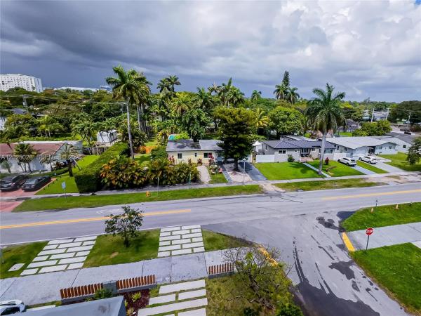 Country Club Estates, 548 East Dr, Miami Springs, Florida 33166, image 1