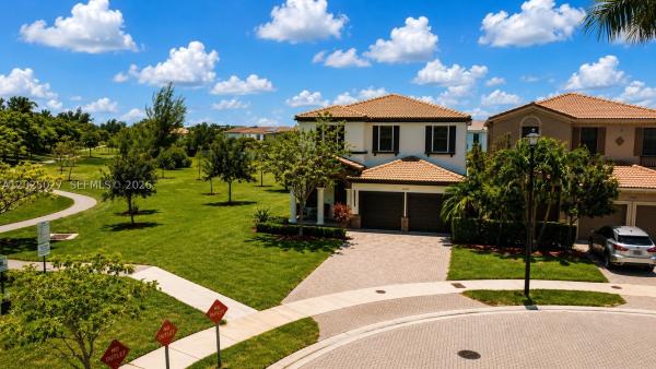 19220 NE 9th Pl, Unincorporated Dade County, Florida 33179, image 2