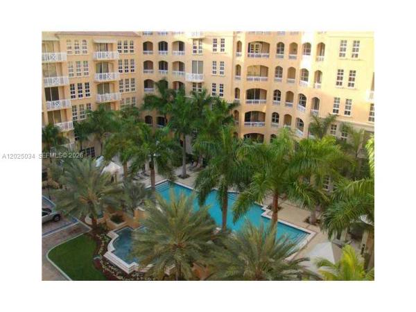 Alaqua, 3001 NE 185th St #624, Aventura, Florida 33180, image 2