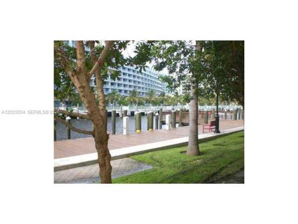 Alaqua, 3001 NE 185th St #624, Aventura, Florida 33180, image 3