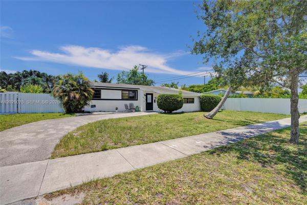 Cutler Ridge, 9910 Bahama Dr, Cutler Bay, Florida 33189, image 1
