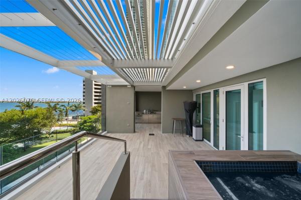 Paraiso Bay, 650 NE 32nd St #BH4, Miami, Florida 33137, image 2