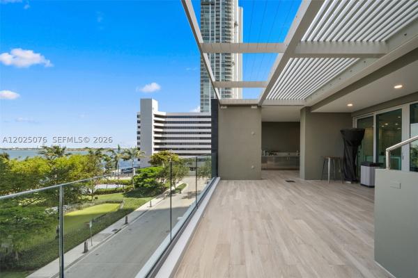 Paraiso Bay, 650 NE 32nd St #BH4, Miami, Florida 33137, image 1