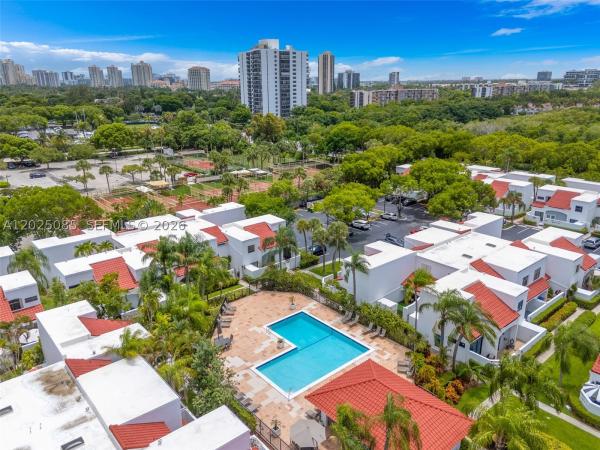 Mariner Village Townhouses, 20908 Leeward Ct #231-3, Aventura, Florida 33180, image 2