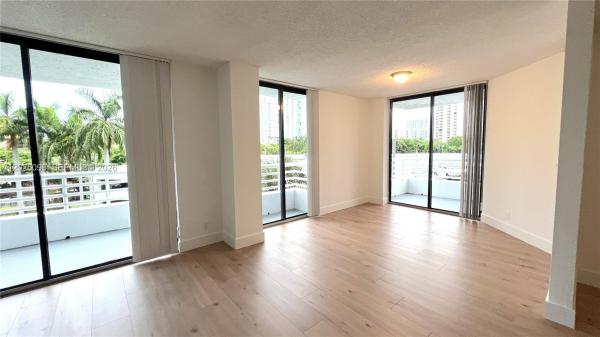 Parc Central Aventura East, 3300 NE 192nd St #418, Aventura, Florida 33180, image 2