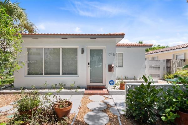 Hollywood Lakes, 1715 Jefferson St, Hollywood, Florida 33020, image 1