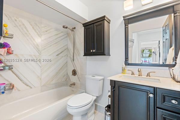 19080 NW 77th Ct, Hialeah, Florida 33015, image 1