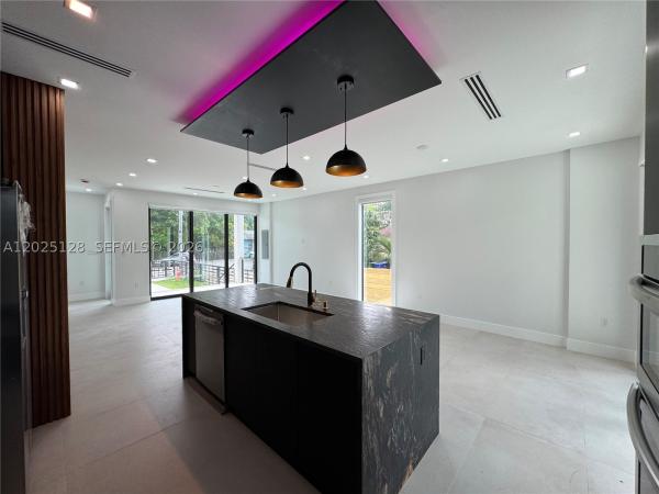 Rosemont Park, 1924 NW 27th St, Miami, Florida 33142, image 1