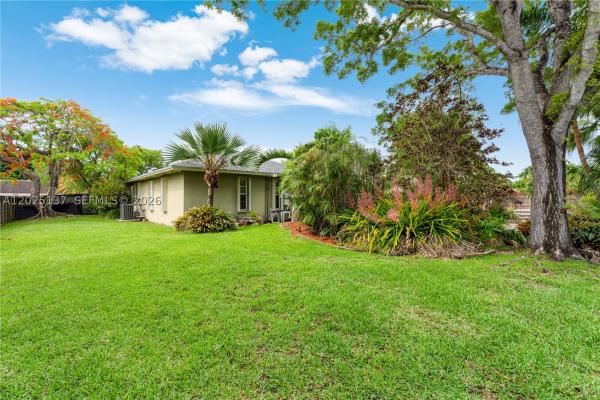 11480 SW 96th Ter, Unincorporated Dade County, Florida 33176, image 3