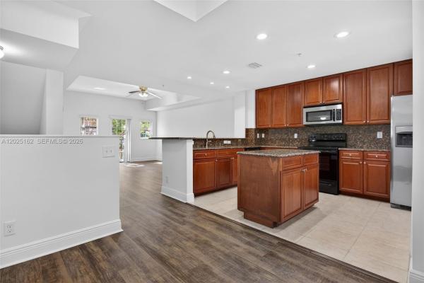 Orchid Grove, 626 SW 1st Dr, Pompano Beach, Florida 33060, image 1