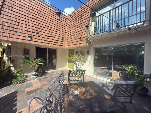 Woodvale, 8901 Orange Grove Dr #D-24, Davie, Florida 33324, image 1