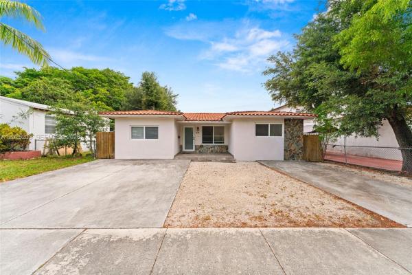 Boscoble, 2311 SW 2nd St, Miami, Florida 33135, image 1
