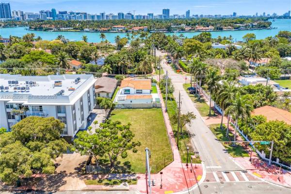 Oceanside Isle Of Normandy, 1240 71st St, Miami Beach, Florida 33141, image 2