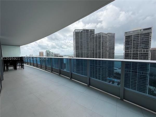 Epic Hotel & Residences, 200 Biscayne Boulevard Way #4104, Miami, Florida 33131, image 1