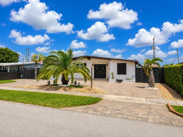 11425 SW 43rd Ter, Unincorporated Dade County, Florida 33165, image 2