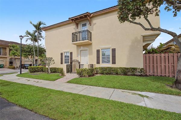 12853 SW 135th St, Unincorporated Dade County, Florida 33186, image 1