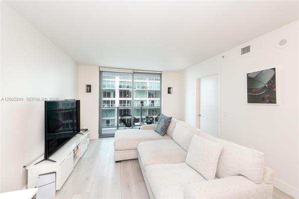 MyBrickell, 31 SE 6th St #2506, Miami, Florida 33131, image 1