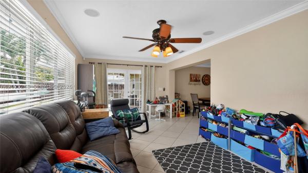 Pembroke Lakes, 10651 NW 19th Pl, Pembroke Pines, Florida 33026, image 1