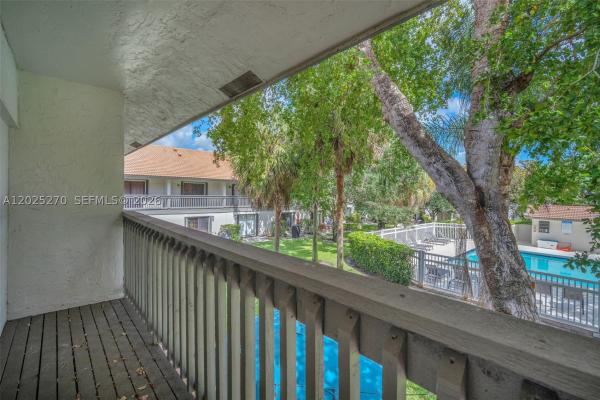 9764 NW 14th St #23, Coral Springs, Florida 33071, image 2