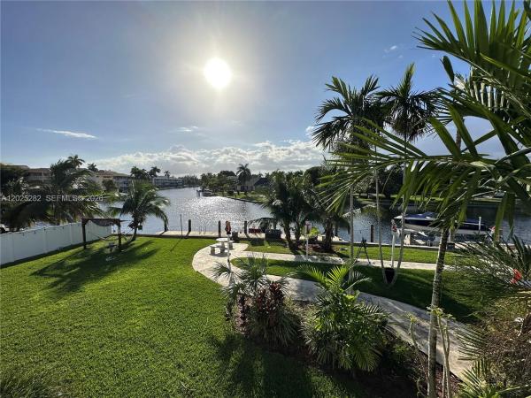 Envoy, 455 Golden Isles Dr #204, Hallandale Beach, Florida 33009, image 1