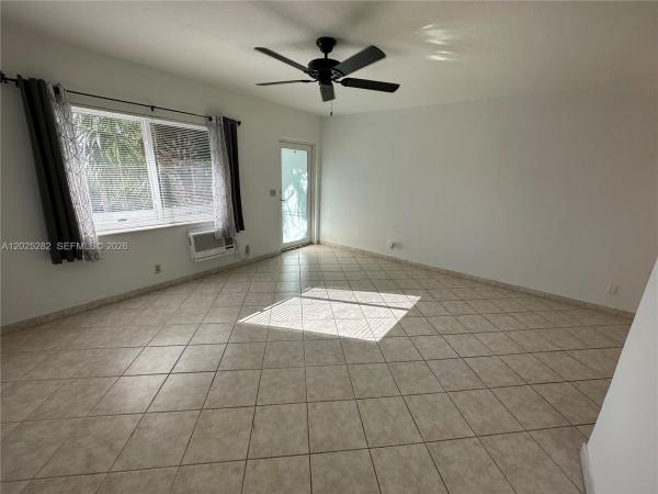 Envoy, 455 Golden Isles Dr #204, Hallandale Beach, Florida 33009, image 2