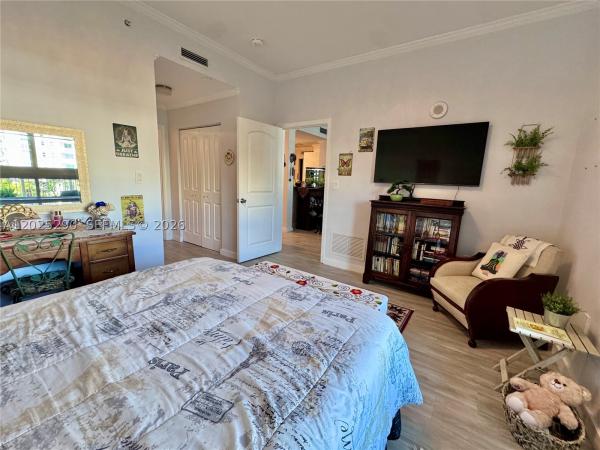 7355 SW 89th St #423N, Miami, Florida 33156, image 1