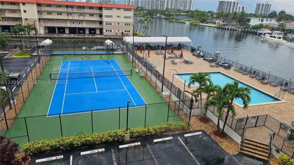 Avant Garde, 2017 S Ocean Dr #408, Hallandale Beach, Florida 33009, image 2