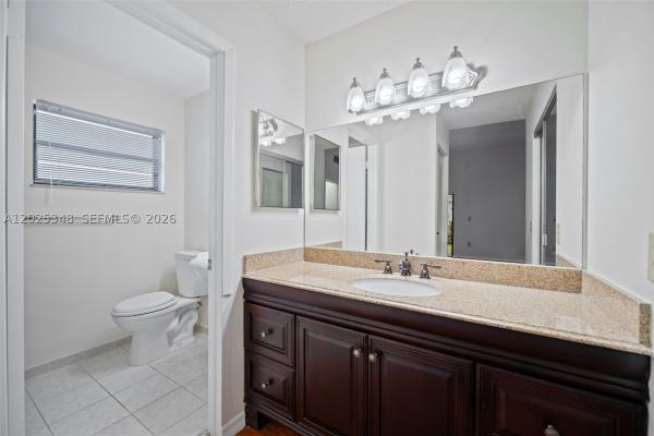 Waterford Patio Homes, 5901 Chester Ln, Davie, Florida 33331, image 2