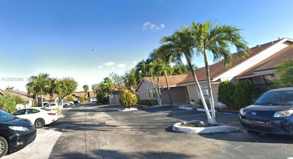 15570 SW 76th Ln #B93-9, Unincorporated Dade County, Florida 33193, image 1