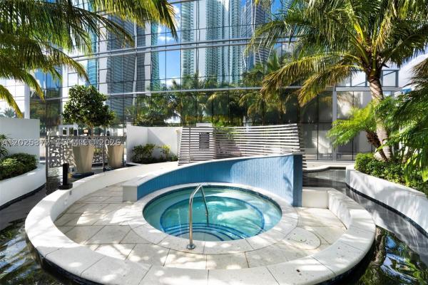 Paramount Miami Worldcenter, 851 NE 1st Ave #3909, Miami, Florida 33132, image 1