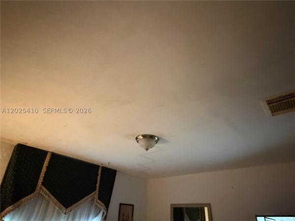 Rainbow Gardens, 1535 NW 153rd St, Miami Gardens, Florida 33054, image 2