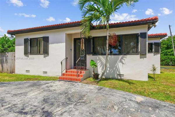 Hollywood Terrace, 1224 N 26th Ave, Hollywood, Florida 33020, image 1