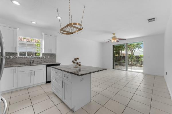 10000 SW 159th Ave, Unincorporated Dade County, Florida 33196, image 2