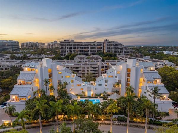 The Pyramids At Key Biscayne, 50 Ocean Lane Dr #PH-601, Key Biscayne, Florida 33149, image 1