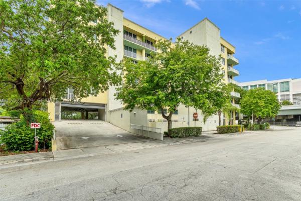 Highland Park Lofts, 1350 NW 8th Ct #A2-4, Miami, Florida 33136, image 2