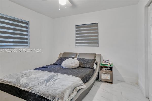 Palm Lane Villa, 6661 Douglas St, Hollywood, Florida 33024, image 2