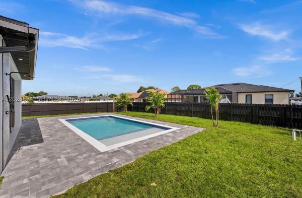Cape Coral, 1805 NW 12th St, Cape Coral, Florida 33993, image 2