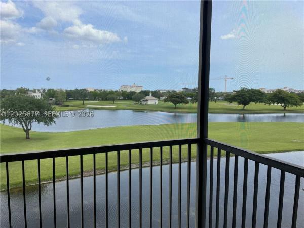 Rolling Hills Golf And Tennis Club, 3100 W Rolling Hills Cir #502, Davie, Florida 33328, image 2