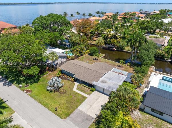 Caloosa View, 1229 Carlene Ave, Fort Myers, Florida 33901, image 3