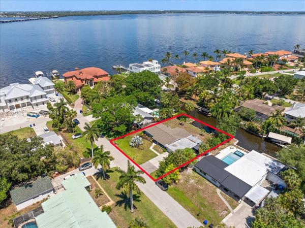 Caloosa View, 1229 Carlene Ave, Fort Myers, Florida 33901, image 1