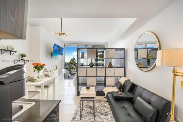 Opera Tower, 1750 N Bayshore Dr #1219, Miami, Florida 33132, image 1