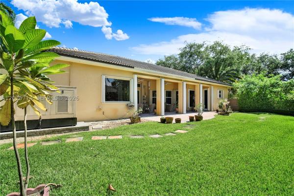9563 SW 123rd Ter, Unincorporated Dade County, Florida 33176, image 2