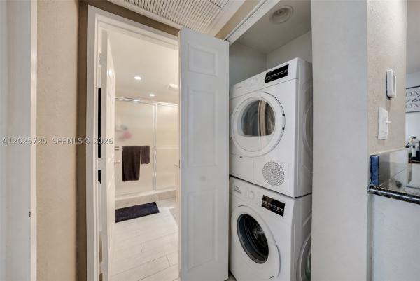 Island Pointe, 10350 W Bay Harbor Dr #4R, Bay Harbor Islands, Florida 33154, image 1