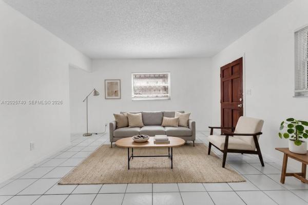 Parkway Gardens, 321 SW 1st Ct #K-4, Pompano Beach, Florida 33060, image 2