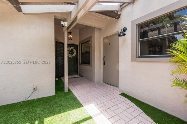 Bonaire Village At Woodmont, 7560 NW 79th Ave #V2, Tamarac, Florida 33321, image 1