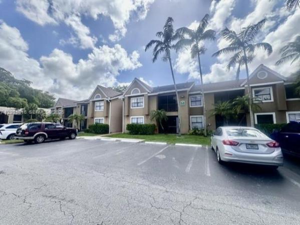 10670 SW 156th Pl #301, Unincorporated Dade County, Florida 33196, image 1