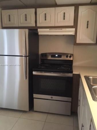 9351 Fontainebleau Blvd #B-214, Unincorporated Dade County, Florida 33172, image 2